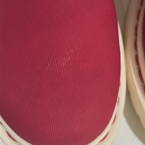 Dr. Marten’s Red Boots with Cream Laces - Picture 8 of 9